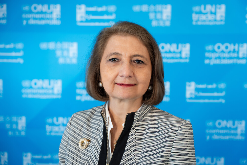 Luz María de la Mora