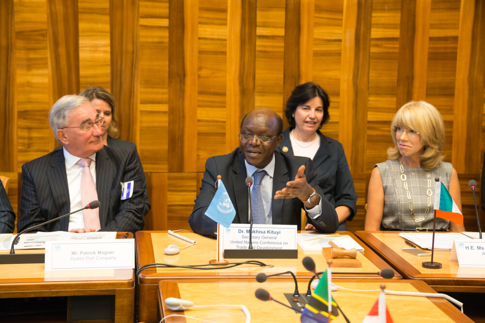 Signature of MoU between UNCTAD, Dublin Port Company (DPC) and Port of Cork Company (PoCC)new album