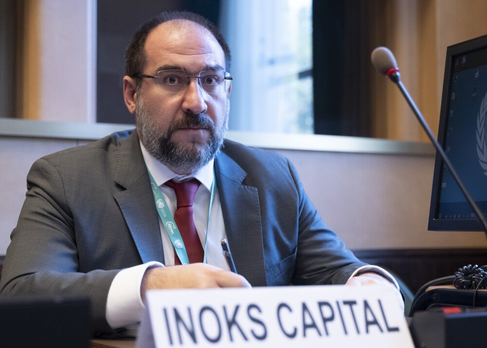 Main Obstacles and Solutions to Investment in Africa