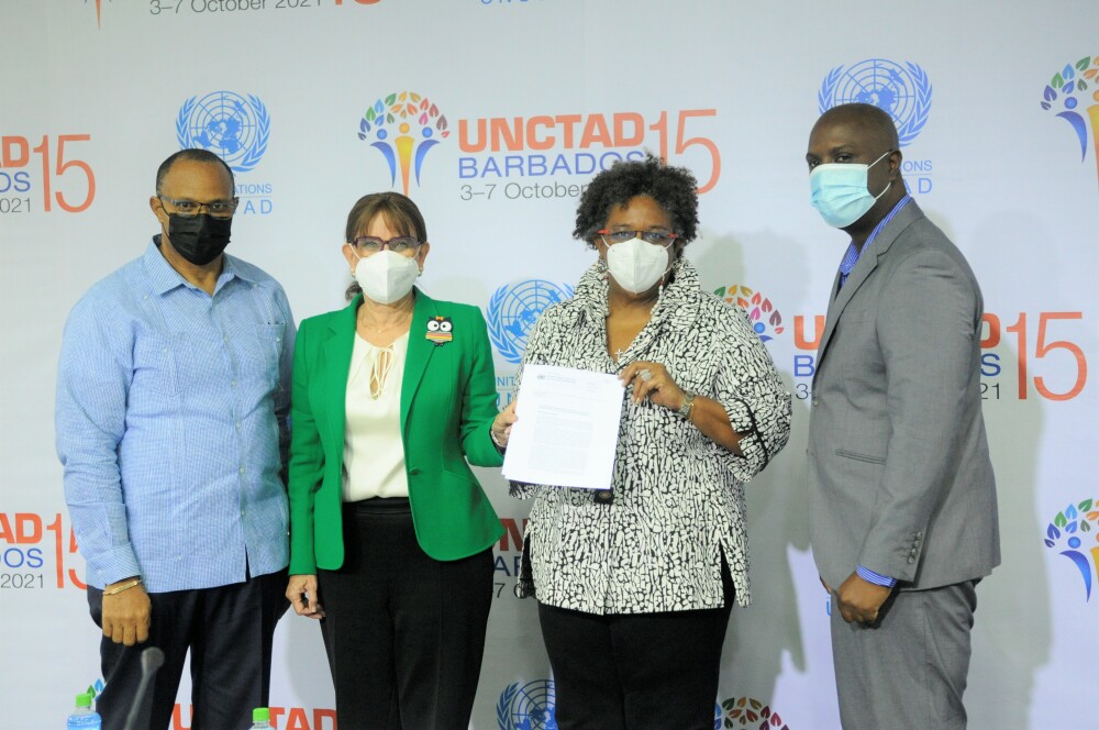 Press Briefing and Youth and Civil Society Handovers (6 Oct 2021)