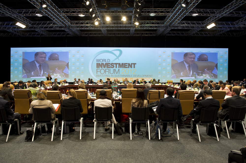 Round Table 2: Promoting investment, trade, enterpreneurship and related development policies to foster sustained economic growth for sustainable and inclusive development